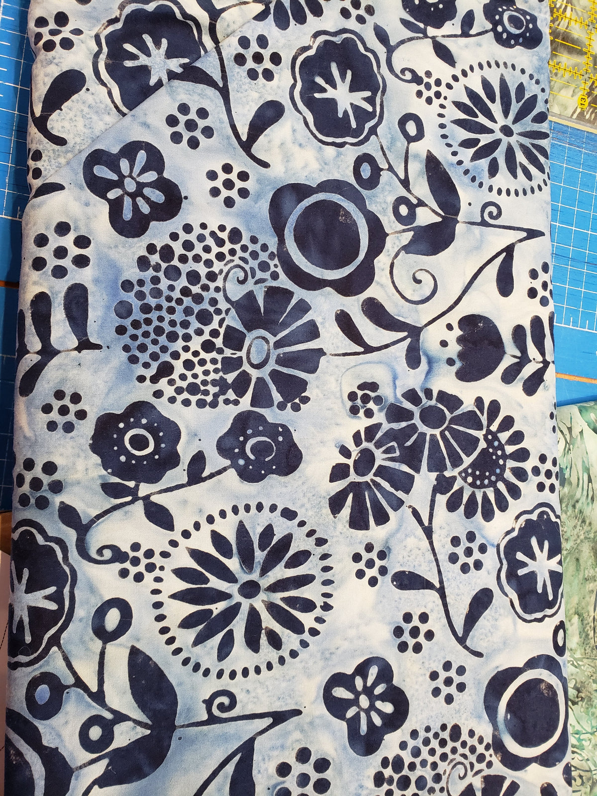 Boulons en tissu Batik Hoffman Delft
