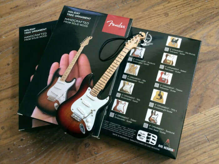 Ornement de guitare miniature FENDER Telecaster rouge années 50 - 15 cm