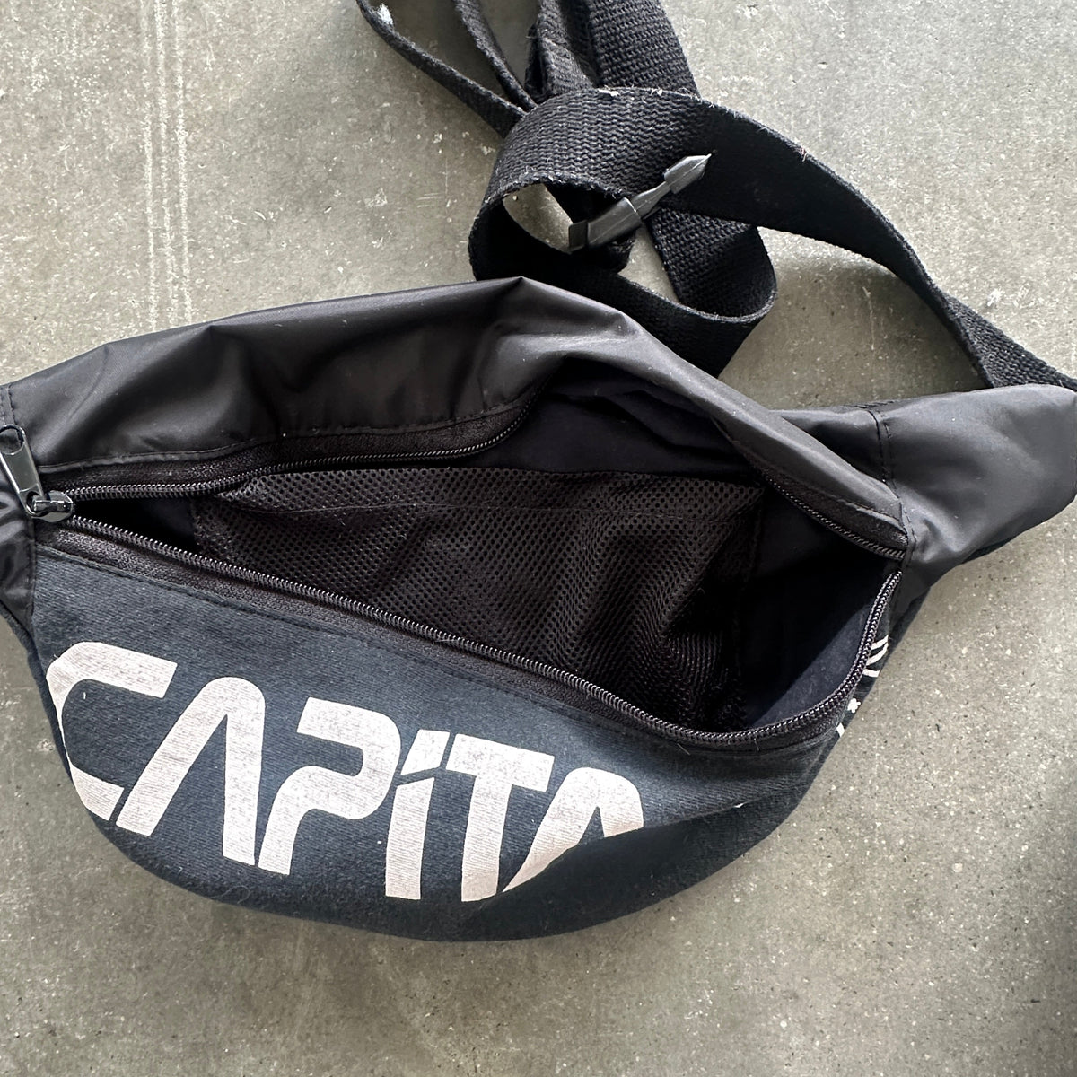 Le Sac bandoulière - Capita Skeleton Peace