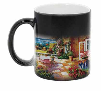 Mug à changement de couleur - Image révélée par la chaleur