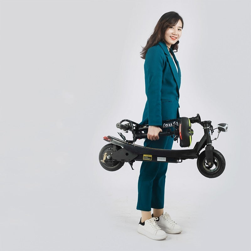 Trottinette électrique avec batterie au lithium 24 V – Pliable, rapide et conçue pour la mobilité au quotidien