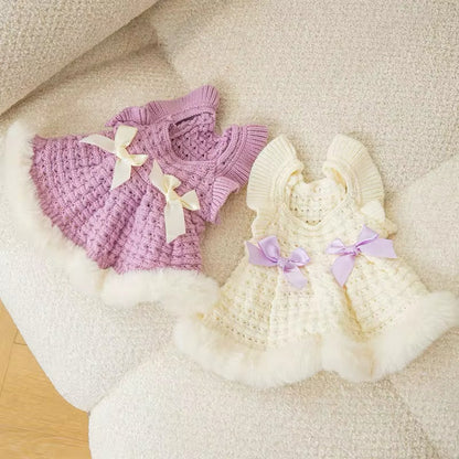 Robe Bridgette pour chiens – Robe en tricot pour chiens avec bordure en fourrure