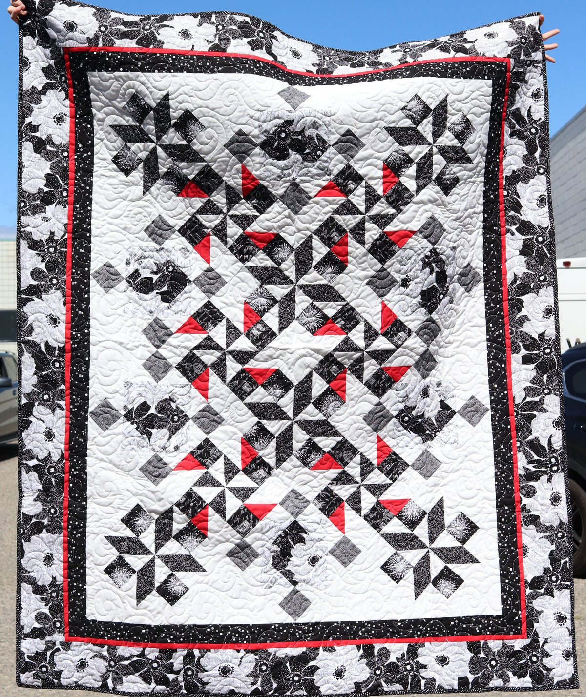 Store Sample- Twin Quilt- Red, White, Black Floral