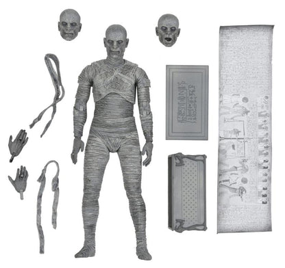 Universal Monsters Ultimate Mummy (Black & White) Figure