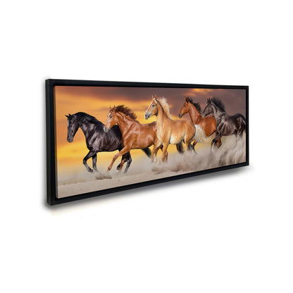 Équipe de cinq chevaux - Toile d'art animalière - Vernis doré