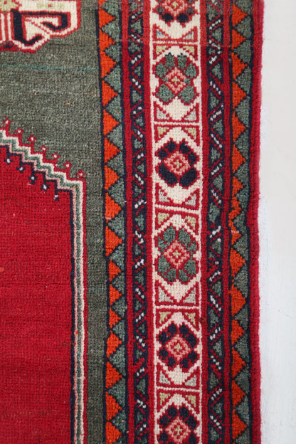 Persian Abadeh Rug | 2' 11" x 5' 2"