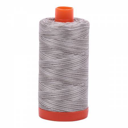 Fil Aurifil n° 4670 Renard argenté panaché