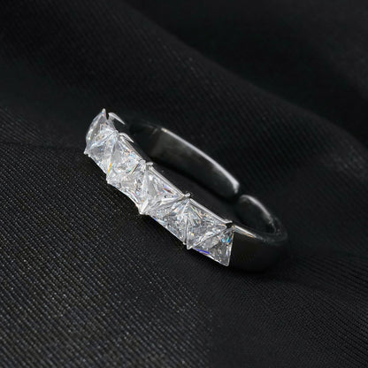 Style ALLY Or blanc (tonalité argentée) : Bague sertie de zircones cubiques
