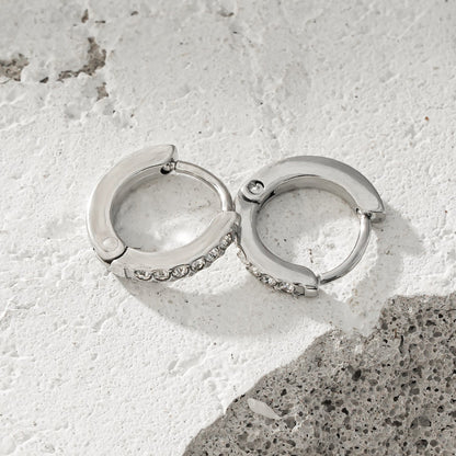 BLIJDE Argent (Or blanc) : Boucles d'oreilles mini créoles pavées de zircones cubiques (CZ) à rang unique