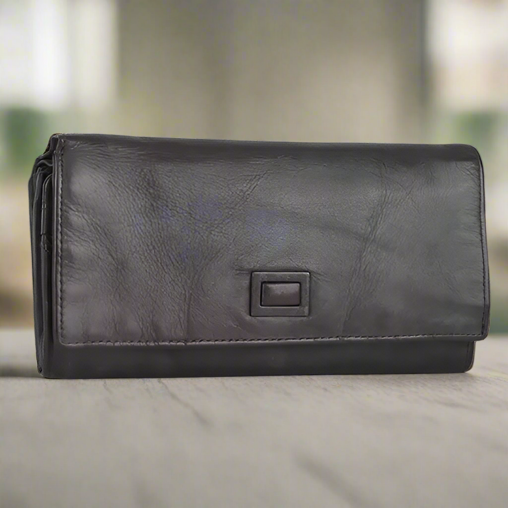 Portefeuille en cuir carré à patte MET pour femme