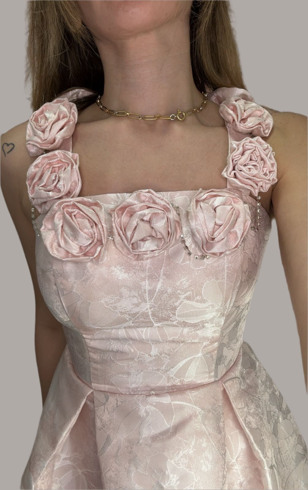 Robe rose Naya