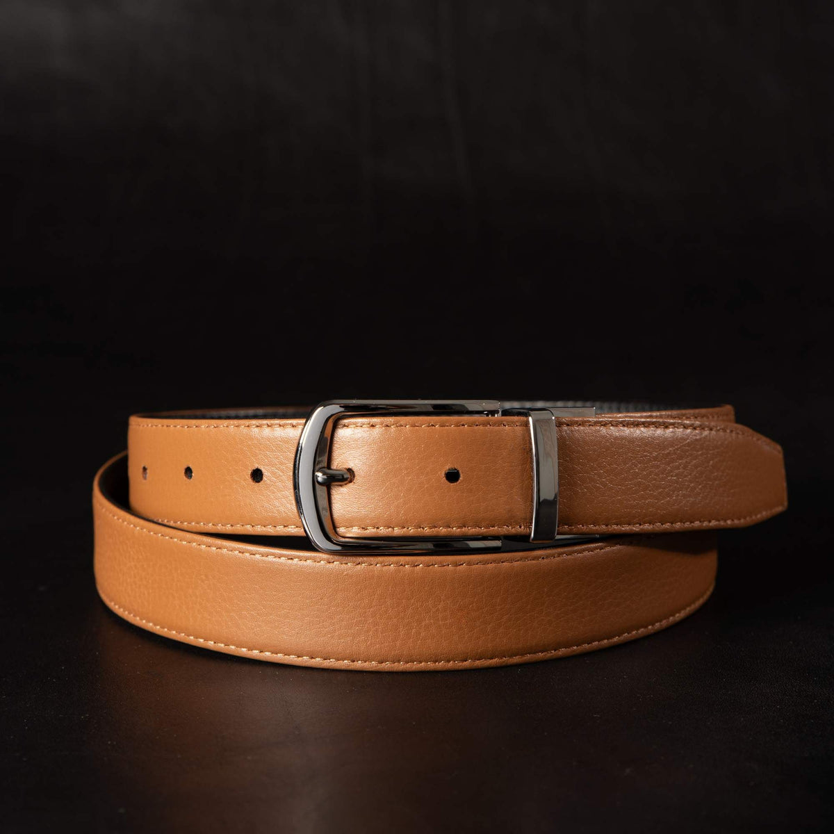 La ceinture Harvey Dent – Ceinture réversible en cuir pleine fleur grainé extra-fine de 30 mm avec surpiqûres