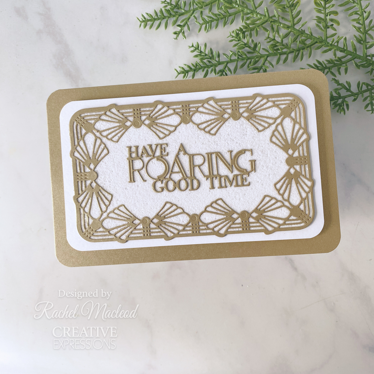Matrices de découpe Sue Wilson Mini Expressions Art Déco "Have A Roaring Good Time"
