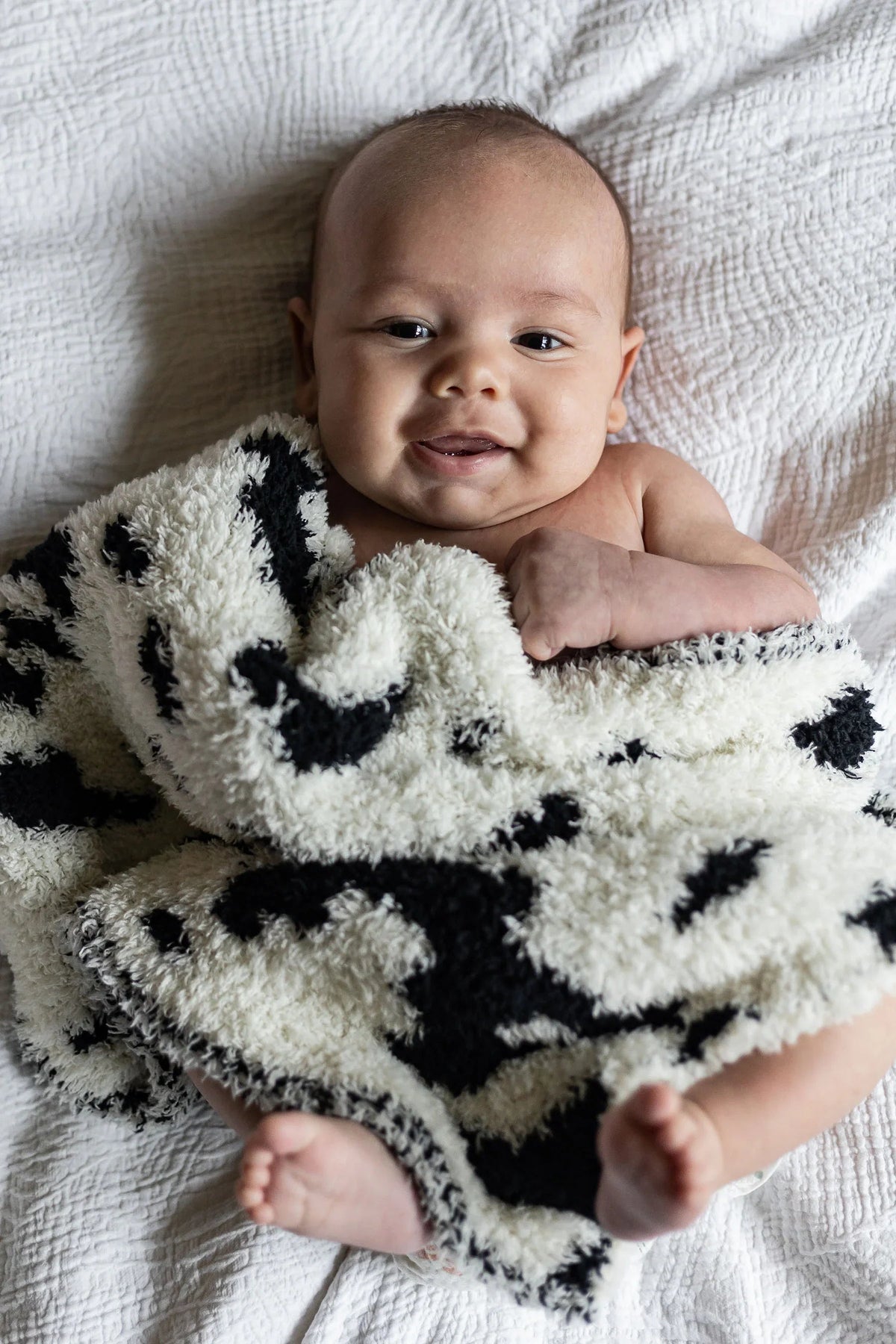 Doudou Couverture Bébé Imprimé Vache Noir et Blanc Cassé