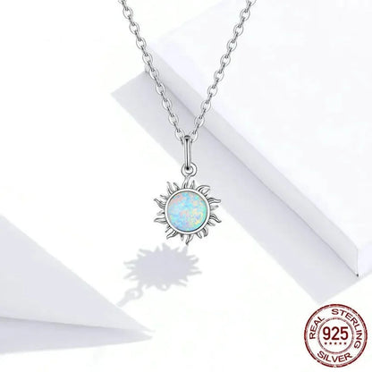 Collier avec pendentif soleil en opale blanche et argent sterling 925 - Chaîne Apollo pour femme