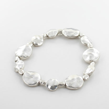 Bracelet disque martelé en plaqué argent