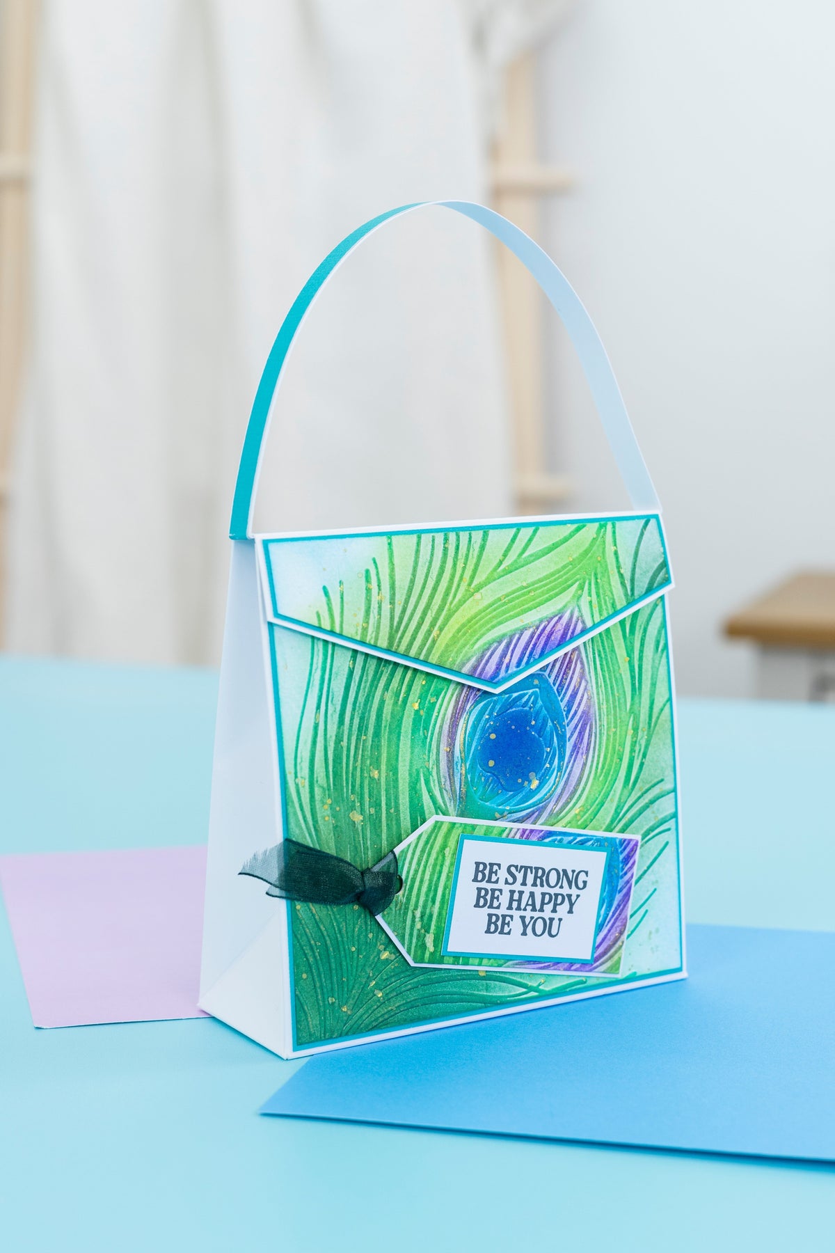 Tampon transparent Plumes Gracieuses - Faites votre show