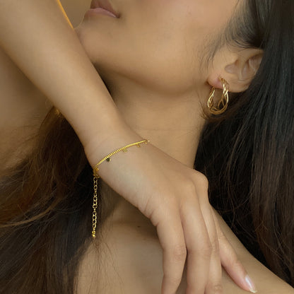 Twist Hoop Earrings - Gold Plate