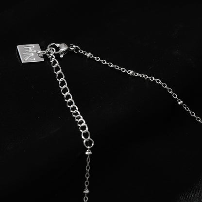 KADIRI Argent : Pendentif Solitaire Zircone sur une chaîne de perles