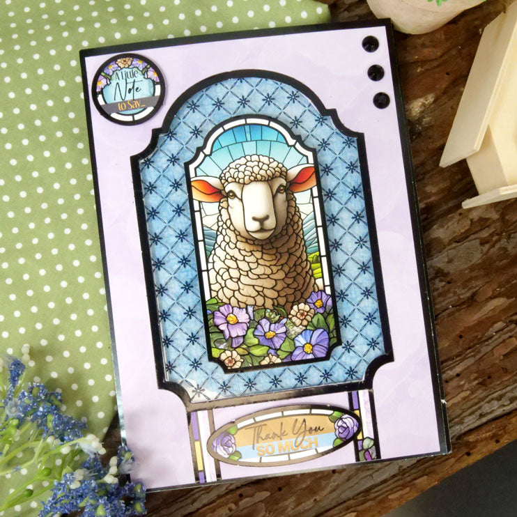 Collection de Luxueux Découpages sur le Thème Faune Merveilleuse en Vitrail