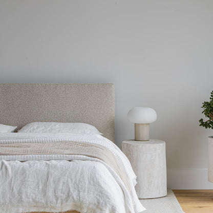 Lit King rembourré sans outils Luna - Beige