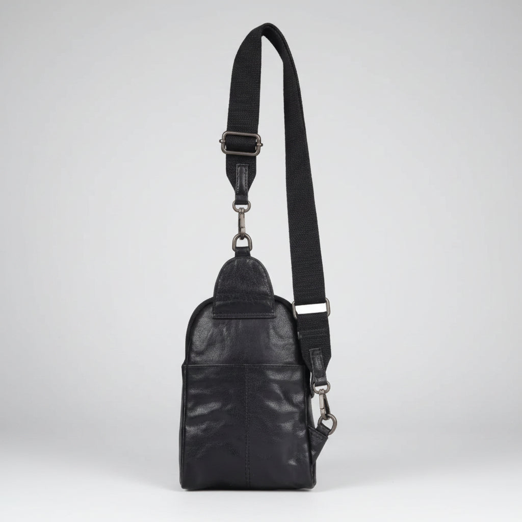 Sacoche de poitrine et sac à dos en cuir MET Andora