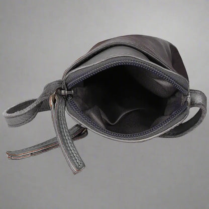 Sac bandoulière en cuir petite taille MET | Sac compact pour téléphone avec poches avant et arrière