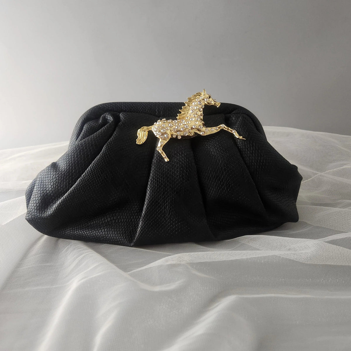 Pochette Nuage Étalon Minuit