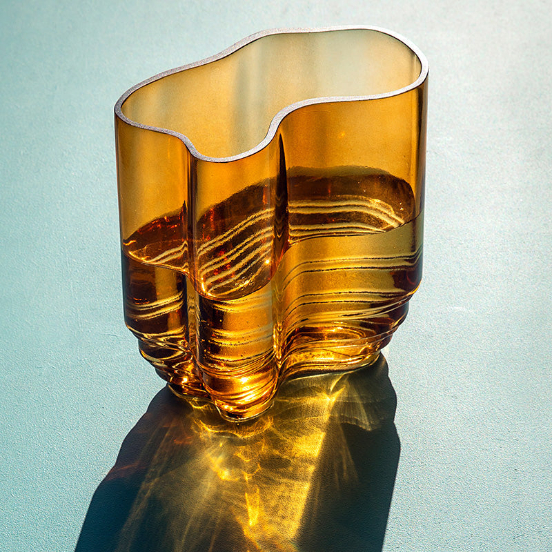 Vase Lac en Verre - Soufflé Bouche Ambre Motif Organique