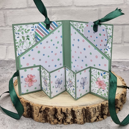 The Paper Boutique Sunny Gardens Bloc de Cartes Couleur 20,3 cm x 20,3 cm