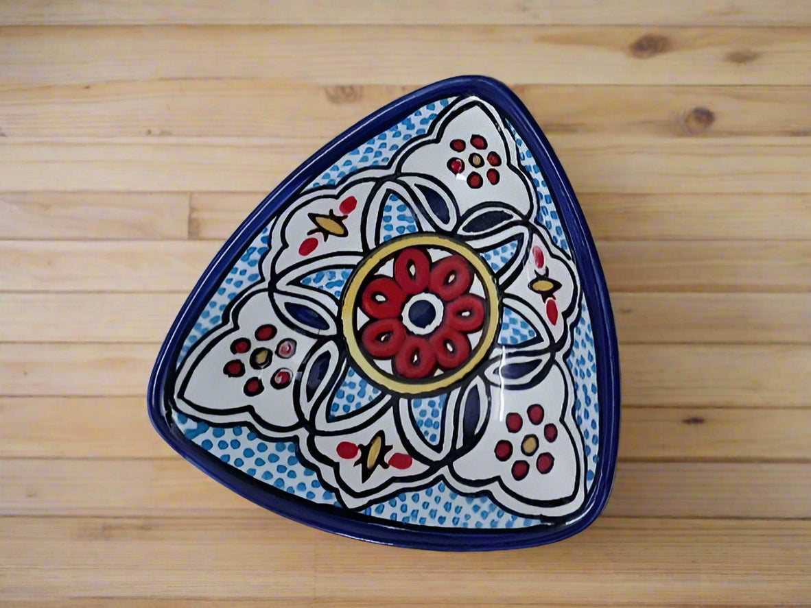 Plat Apéritif en Céramique Fait Main – Assiette de Service 18 cm | Motifs Marocains et Floraux