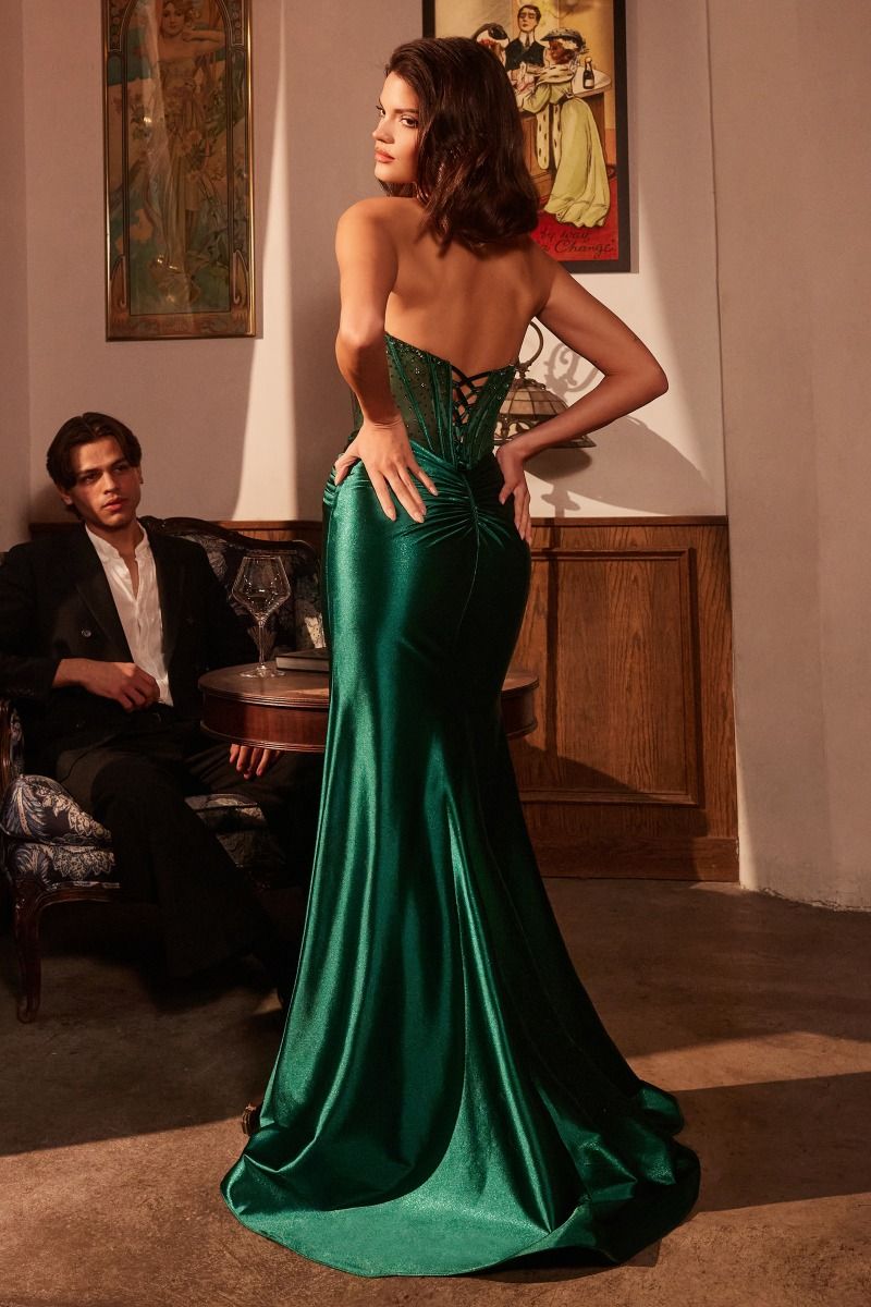 4 COULEURS DISPONIBLES pour cette robe transparente brodée de perles