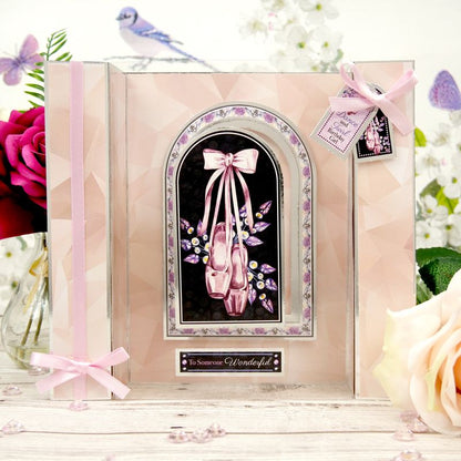 Hunkydory Favourites Toppers - Le Lac des Cygnes