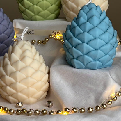 Handmade Pine Cone Soy Candle: Christmas Home Decor