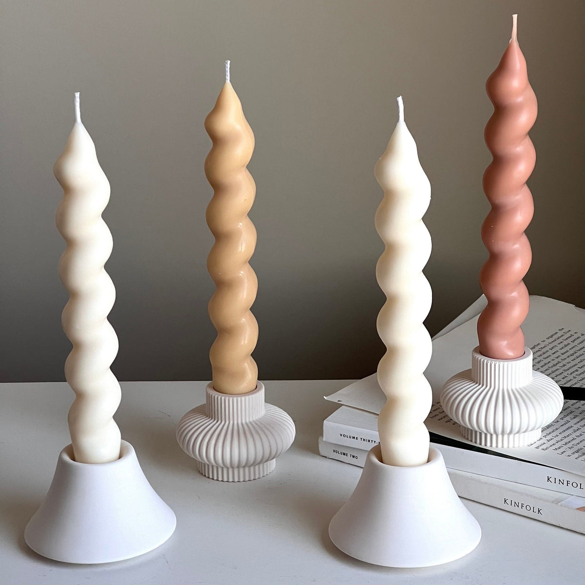 Chandelle conique torsadée en cire de soja | Bougies pour dîner romantique