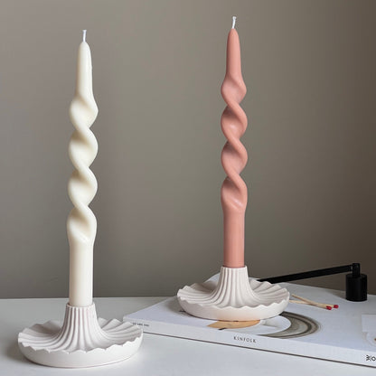 Round Jesmonite Candlestick Holder: Elegant Table Decor