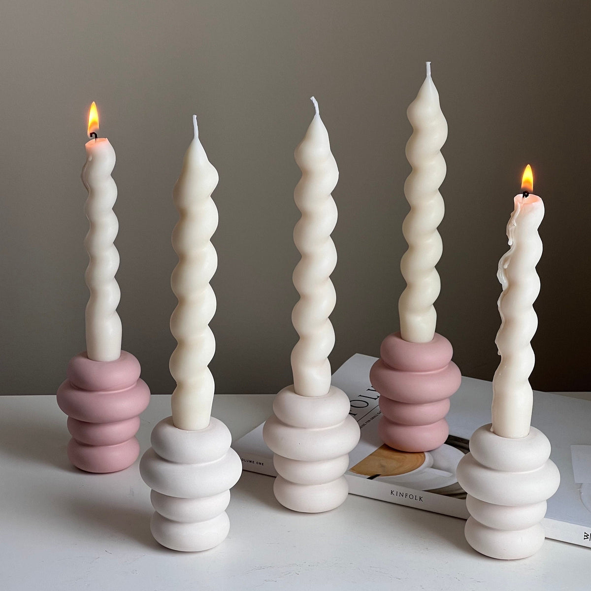 Bougeoir Donut en Jesmonite : Décoration de mariage minimaliste