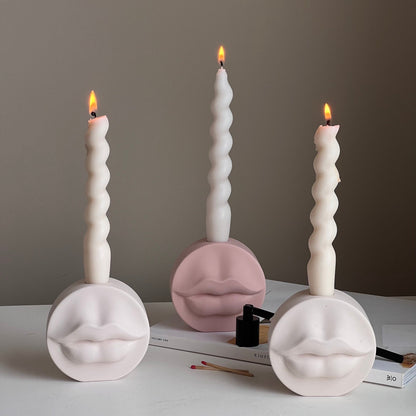 Bougeoir Lèvres en Jesmonite : Décoration de mariage artisanale