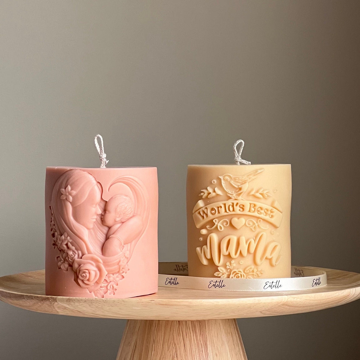Bougie Maman en cire de soja | Bougie pilier sculpturale végétalienne