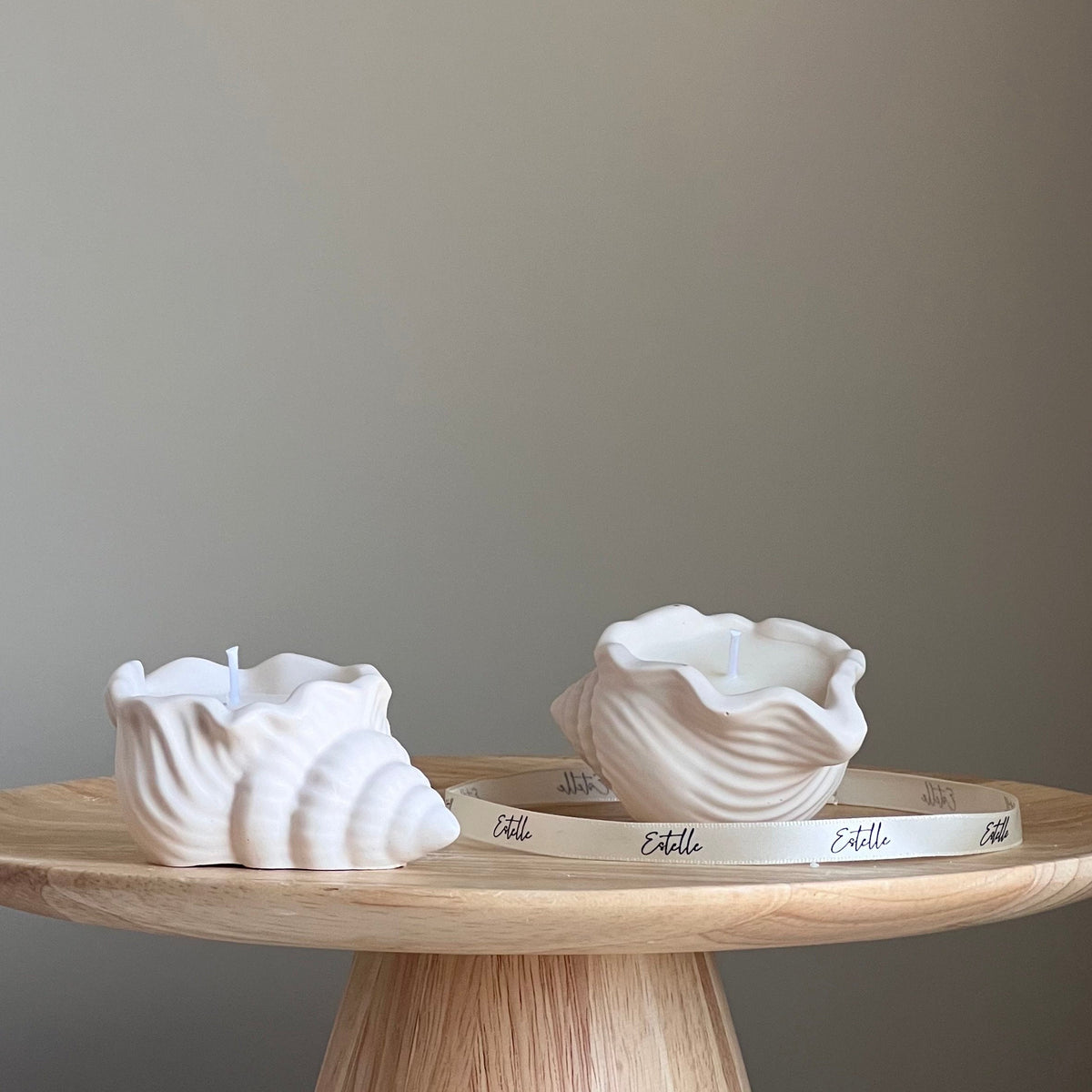 Bougie en cire de soja « Shell Jar » | Récipient fait main en jesmonite