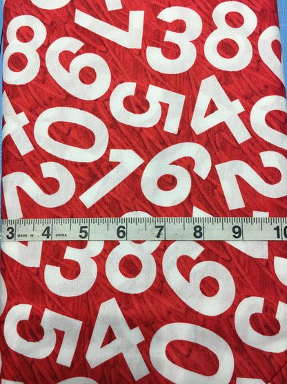 La Chenille qui fait des trous - ABC - CHIFFRES ROUGES