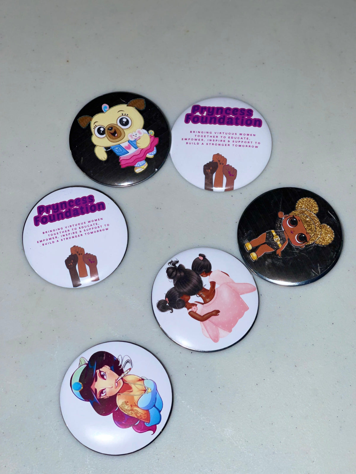 Boutons personnalisés de 2,25 po