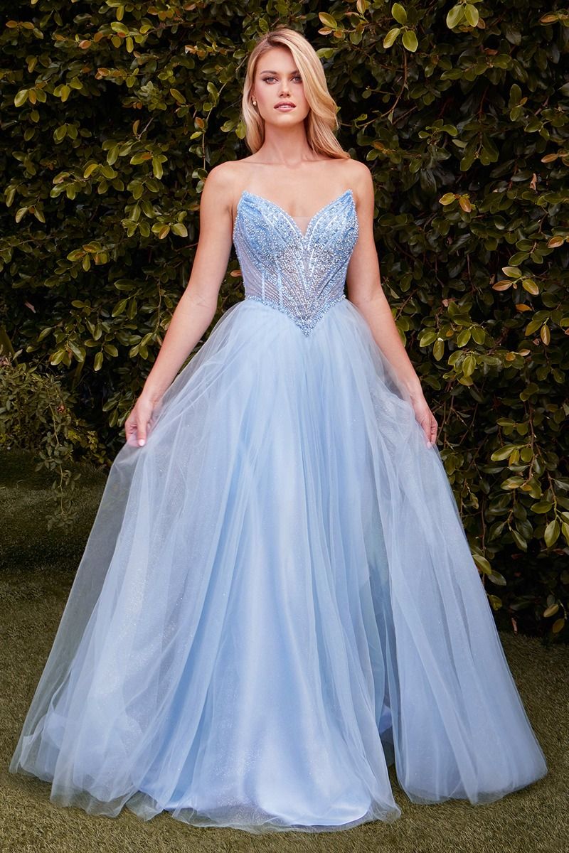 ROBE DE BAL EN TULLE EMPERLÉE SANS BRETELLES