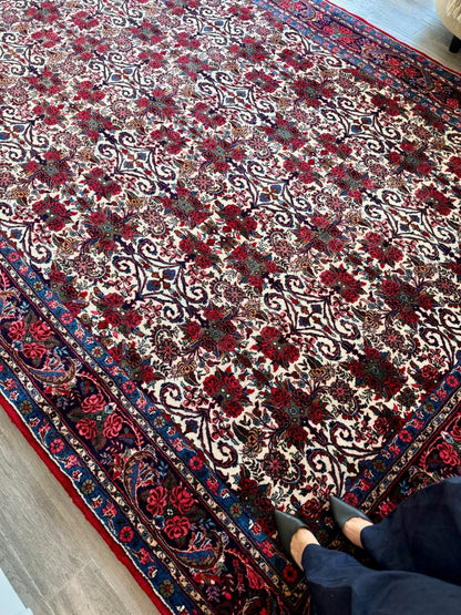 Persian Bidjar Halvai Rug | 7' 3" x 10' 10"