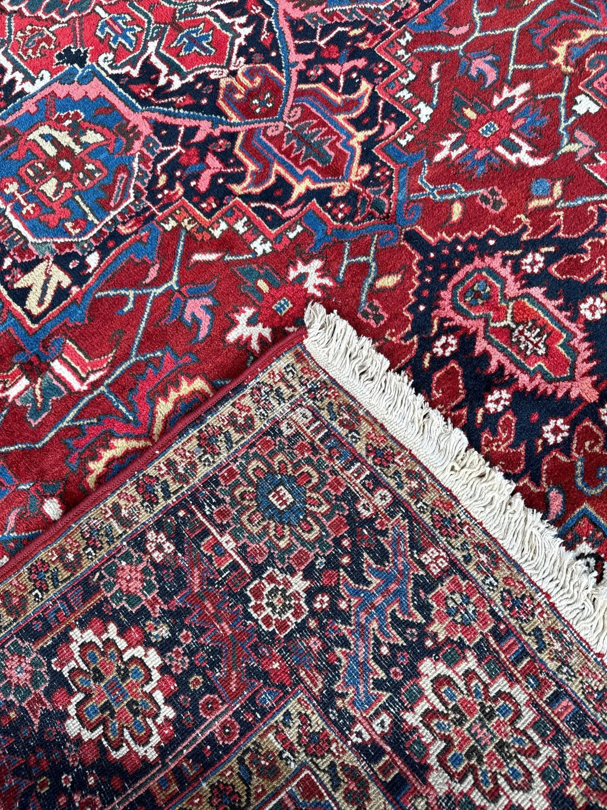 Persian Heriz Rug | 8' 3" x 12' 6"