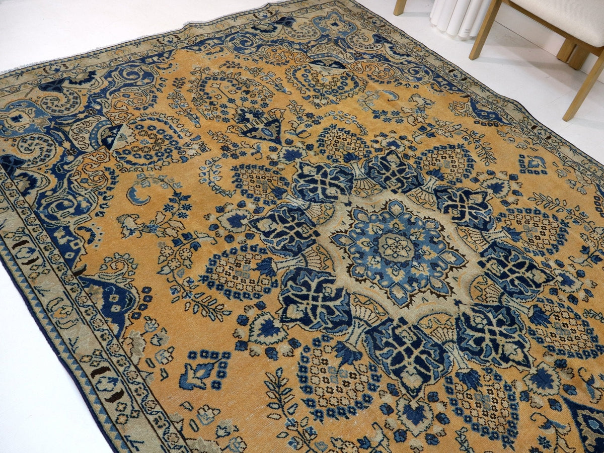 Persian Sabzevar Rug | 7' 3” x 10' 2"