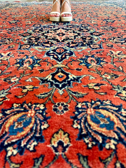 Persian Sarouk Rug | 6' 7" x 10' 2"