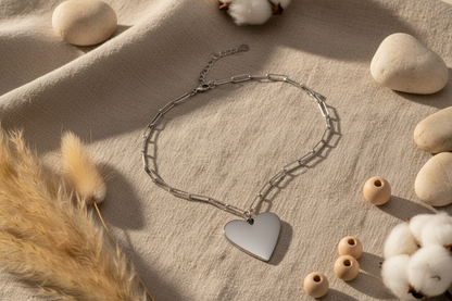 Short Chainlink Heart Pendant Necklace - Grey Stainless Steel