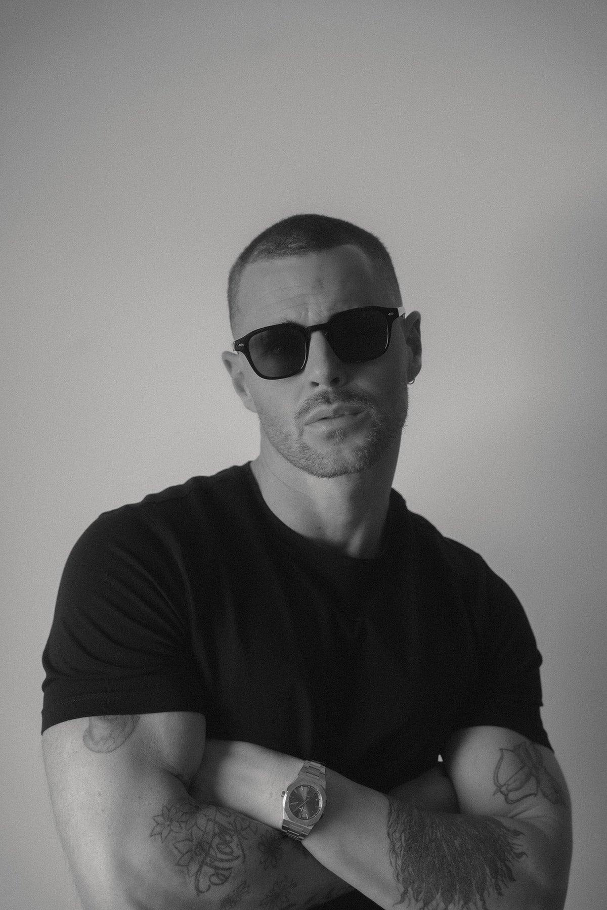 Boléro Ryan — Retro Square Keyhole Sunglasses